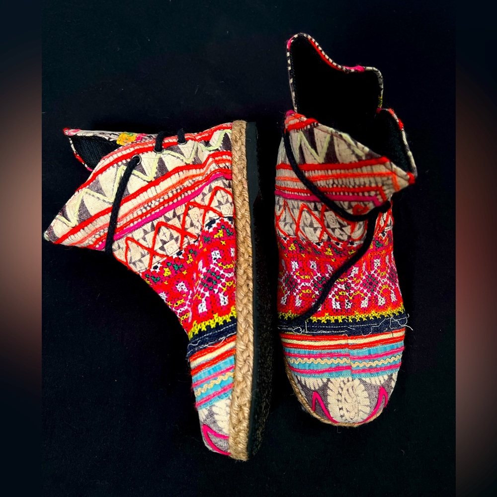 Authentic Thai ankle boot